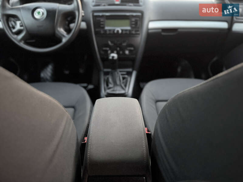 Лифтбек Skoda Octavia 2005 в Ровно фото 45 Лифтбек Skoda Octavia 2005 в Ровно