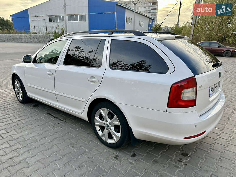 Универсал Skoda Octavia 2011 в Житомире фото 4 Универсал Skoda Octavia 2011 в Житомире