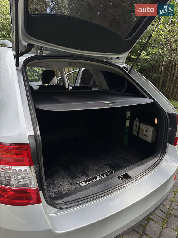 Універсал Skoda Octavia 2016 в Львові фото 27 Універсал Skoda Octavia 2016 в Львові