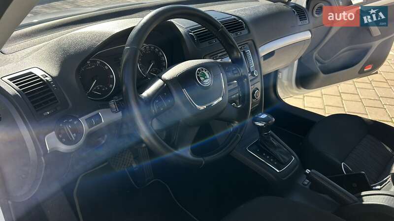 Універсал Skoda Octavia 2010 в Луцьку фото 11 Універсал Skoda Octavia 2010 в Луцьку