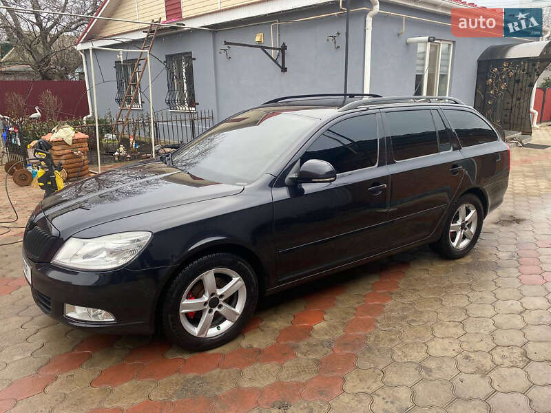 Универсал Skoda Octavia 2010 в Любашевке