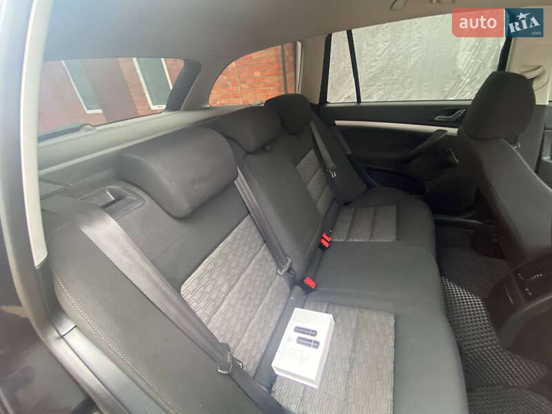 Универсал Skoda Octavia 2010 в Любашевке