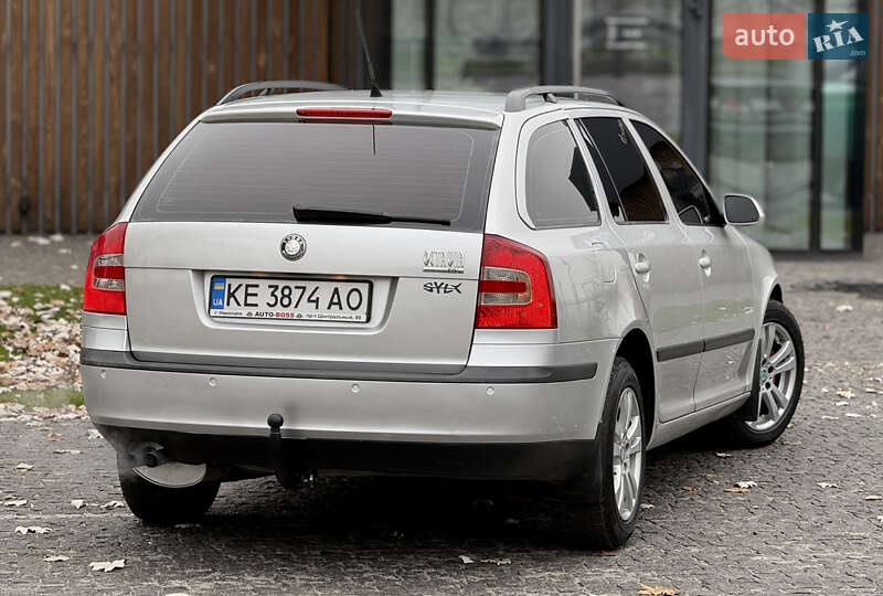 Универсал Skoda Octavia 2005 в Днепре