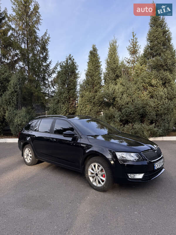 Универсал Skoda Octavia 2015 в Черкассах