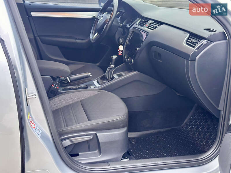 Универсал Skoda Octavia 2017 в Луцке