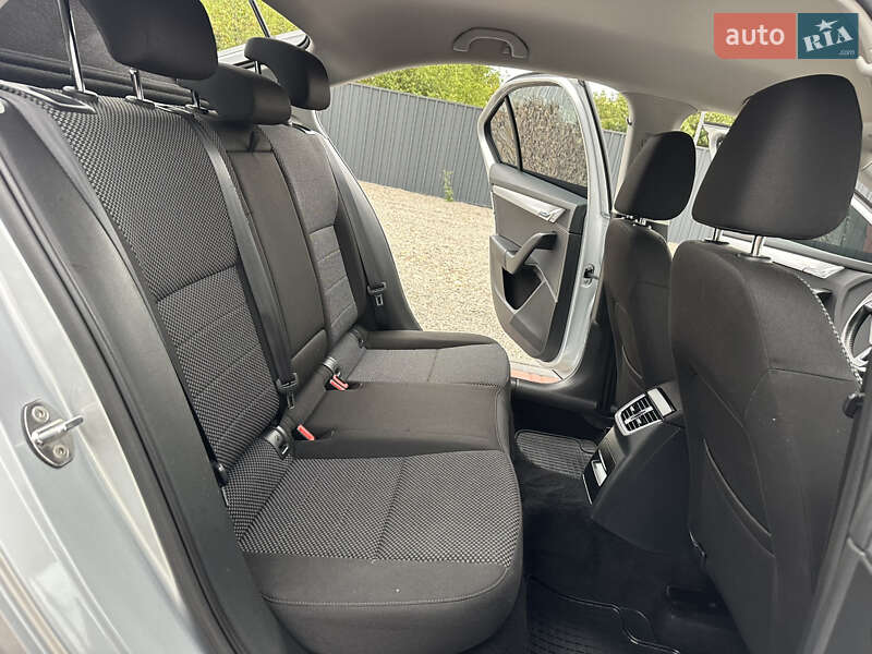 Ліфтбек Skoda Octavia 2015 в Береговому фото 20 Ліфтбек Skoda Octavia 2015 в Береговому