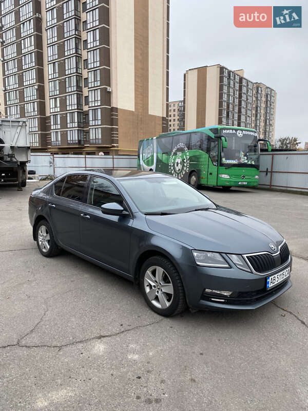 Лифтбек Skoda Octavia 2017 в Виннице фото Лифтбек Skoda Octavia 2017 в Виннице