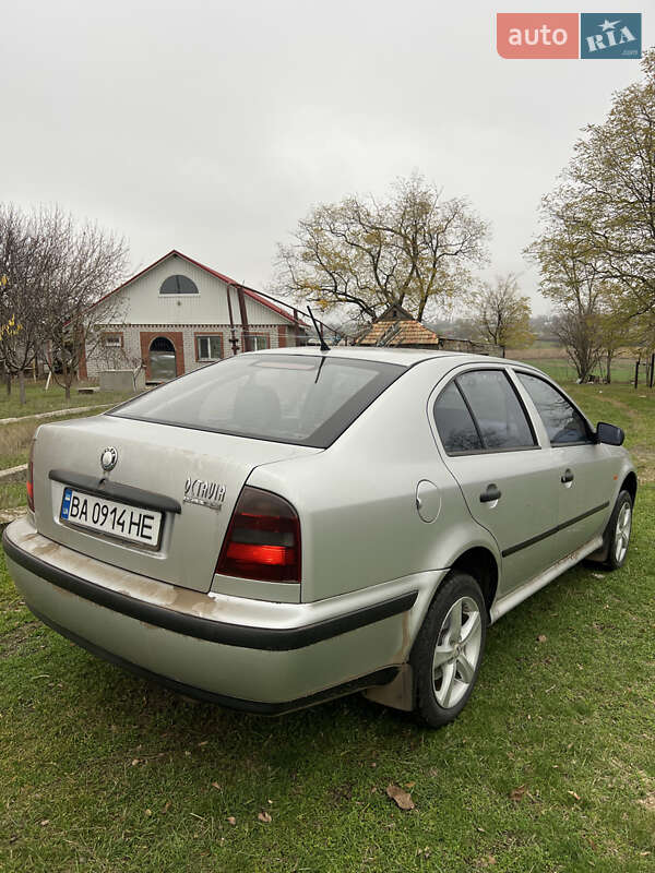 Лифтбек Skoda Octavia 2000 в Софиевке фото 5 Лифтбек Skoda Octavia 2000 в Софиевке