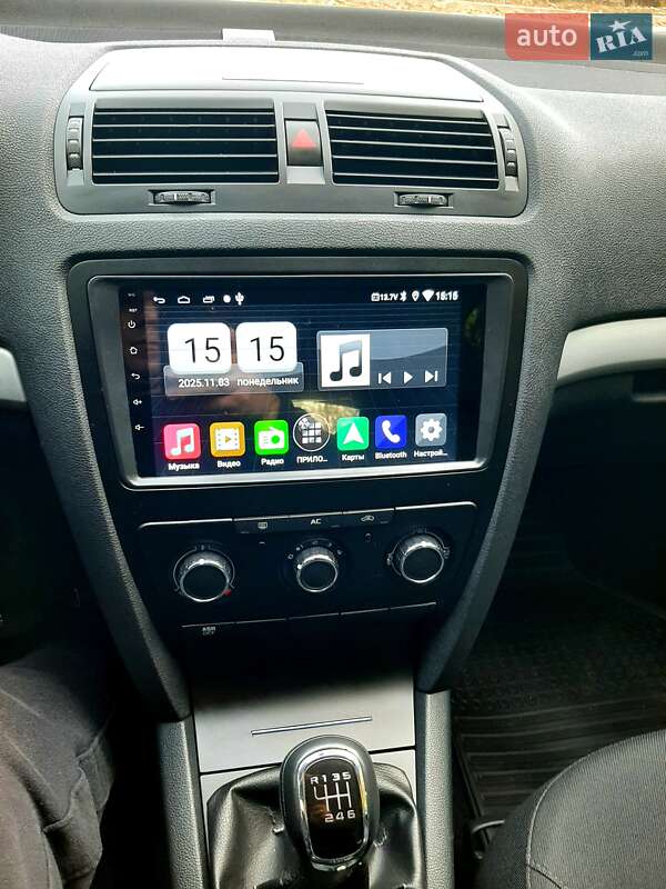 Лифтбек Skoda Octavia 2012 в Запорожье