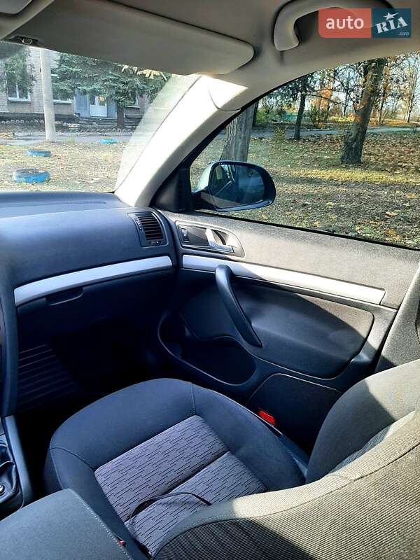 Лифтбек Skoda Octavia 2012 в Запорожье