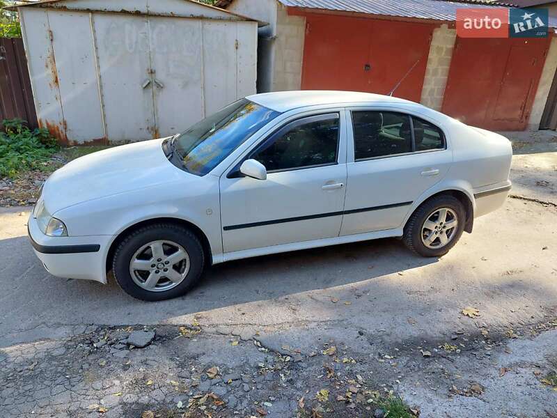 Лифтбек Skoda Octavia 2007 в Киеве фото 3 Лифтбек Skoda Octavia 2007 в Киеве