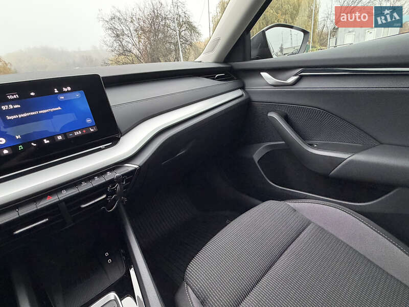 Лифтбек Skoda Octavia 2024 в Мукачево фото 25 Лифтбек Skoda Octavia 2024 в Мукачево