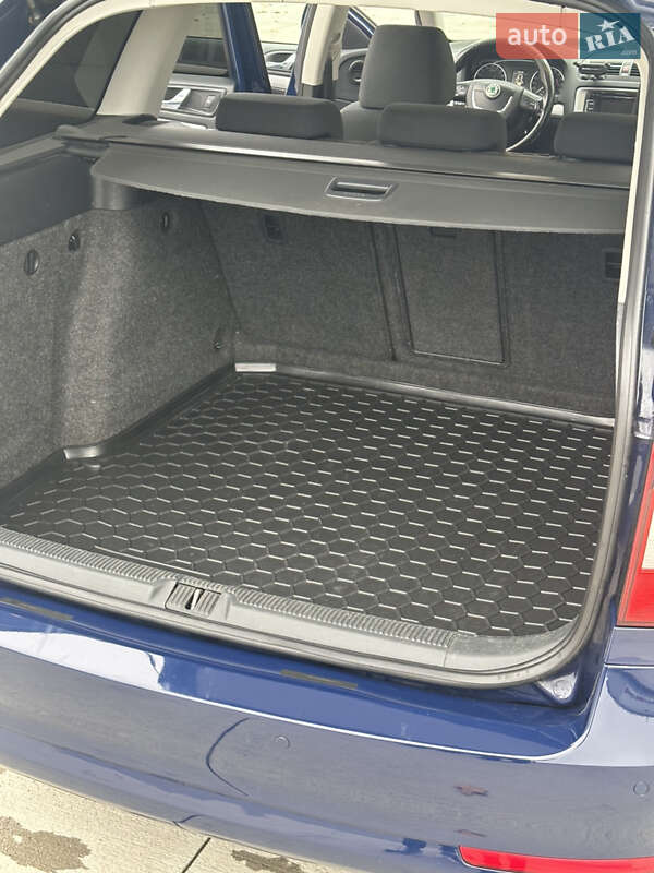 Универсал Skoda Octavia 2012 в Луцке