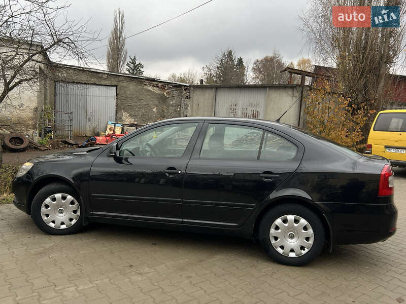 Лифтбек Skoda Octavia 2011 в Самборе