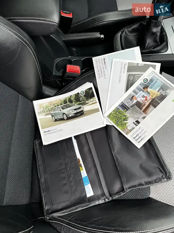 Универсал Skoda Octavia 2010 в Сарнах документ