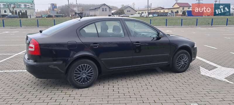 Лифтбек Skoda Octavia 2007 в Нововолынске