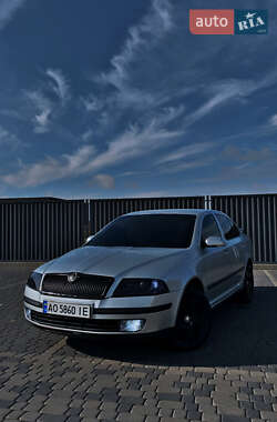 Ліфтбек Skoda Octavia 2005 в Мукачевому