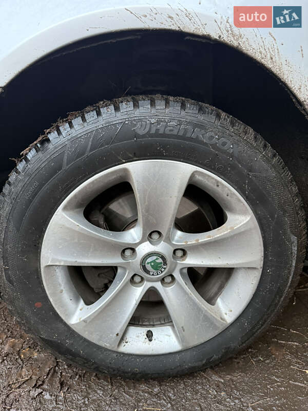 Универсал Skoda Octavia 2008 в Ровно