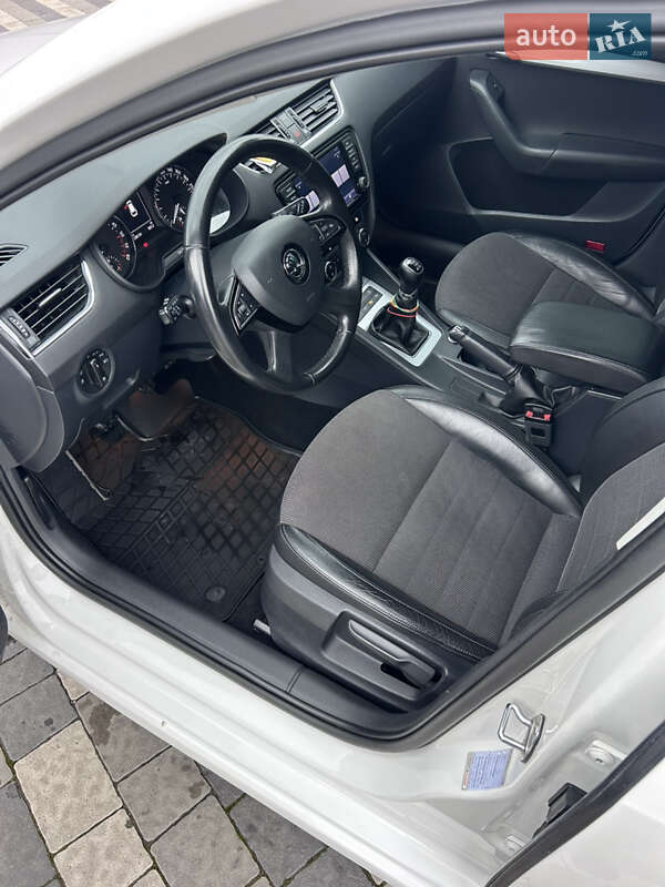 Універсал Skoda Octavia 2013 в Львові фото 11 Універсал Skoda Octavia 2013 в Львові