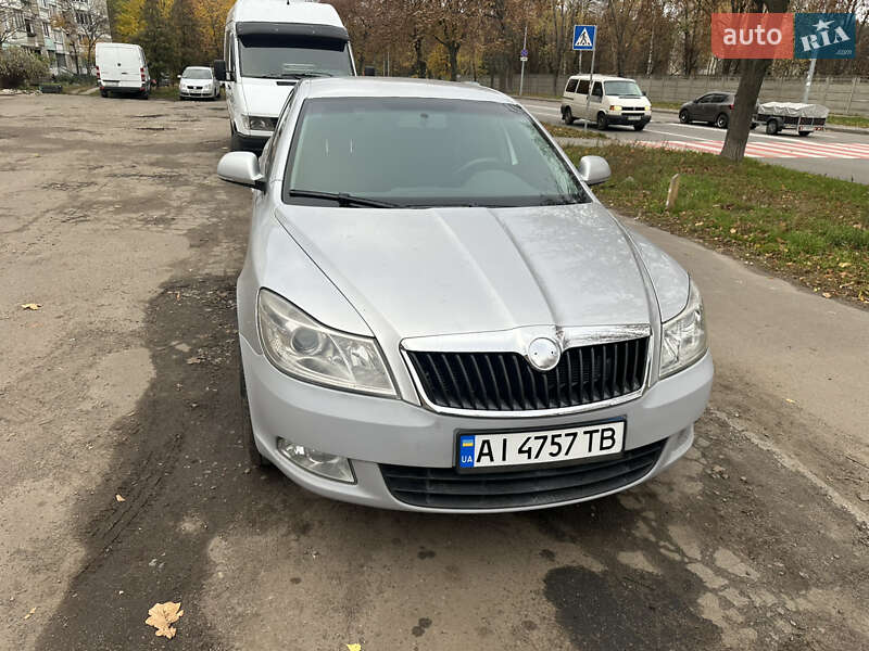 Лифтбек Skoda Octavia 2011 в Киеве фото 5 Лифтбек Skoda Octavia 2011 в Киеве