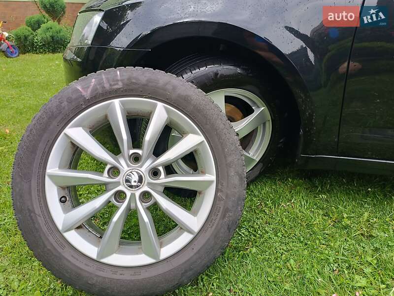 Универсал Skoda Octavia 2016 в Рава-Русской