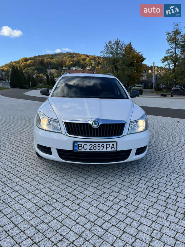 Универсал Skoda Octavia 2010 в Львове