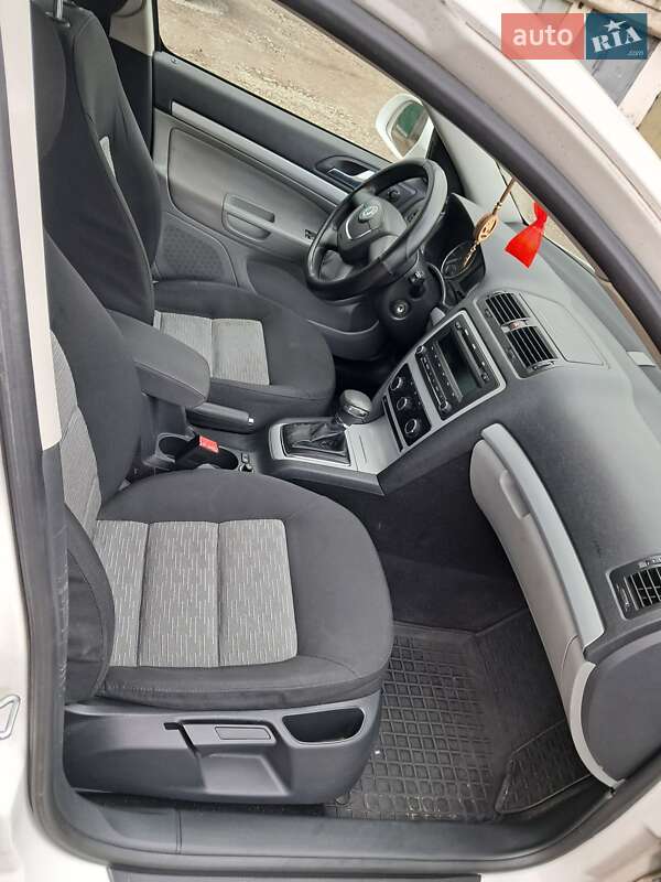 Лифтбек Skoda Octavia 2009 в Ивано-Франковске фото 10 Лифтбек Skoda Octavia 2009 в Ивано-Франковске