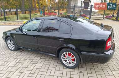 Ліфтбек Skoda Octavia 2006 в Прилуках