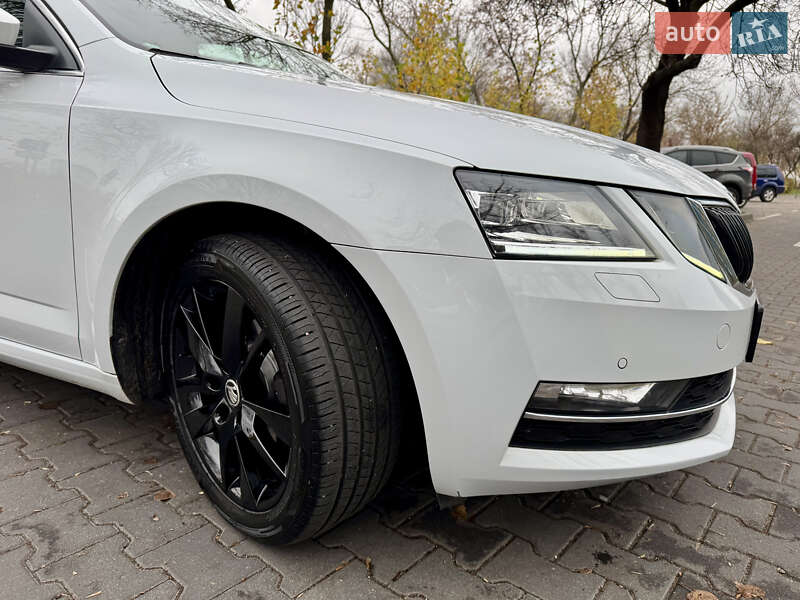 Универсал Skoda Octavia 2019 в Киеве