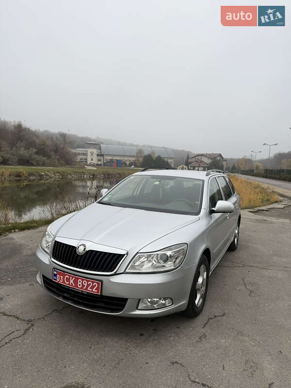Универсал Skoda Octavia 2010 в Днепре фото 6 Универсал Skoda Octavia 2010 в Днепре