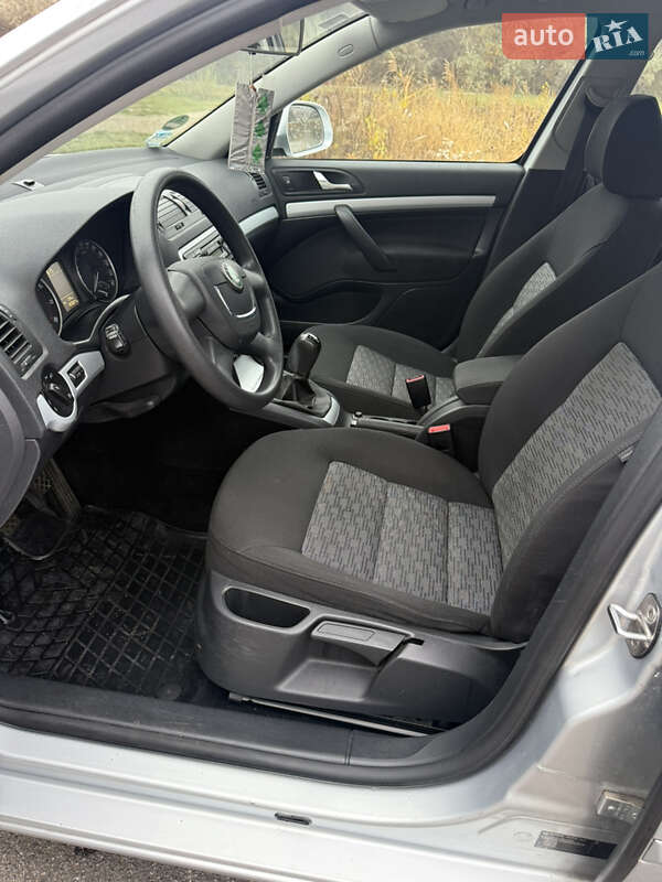 Универсал Skoda Octavia 2010 в Днепре фото 28 Универсал Skoda Octavia 2010 в Днепре
