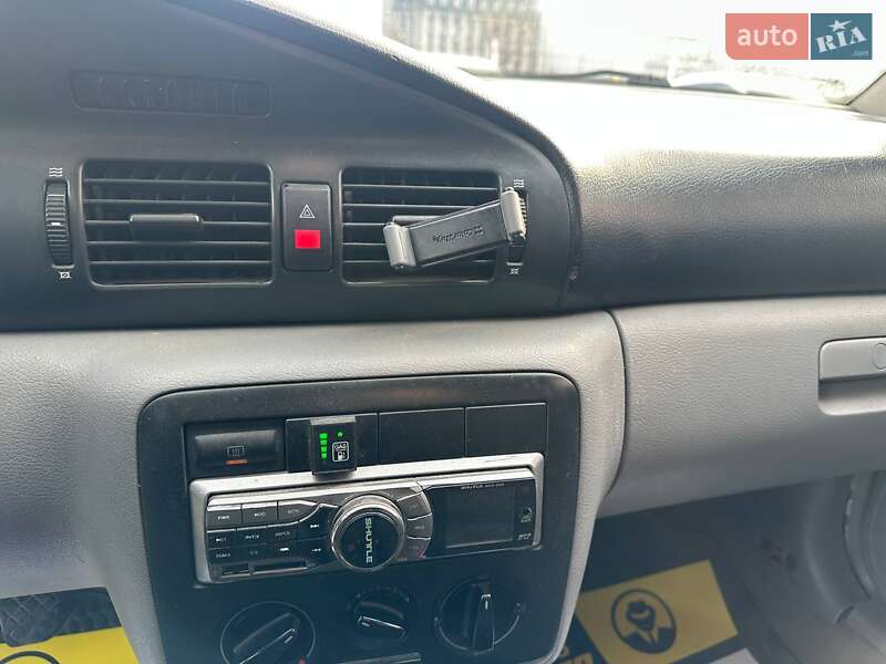 Лифтбек Skoda Octavia 2004 в Ивано-Франковске