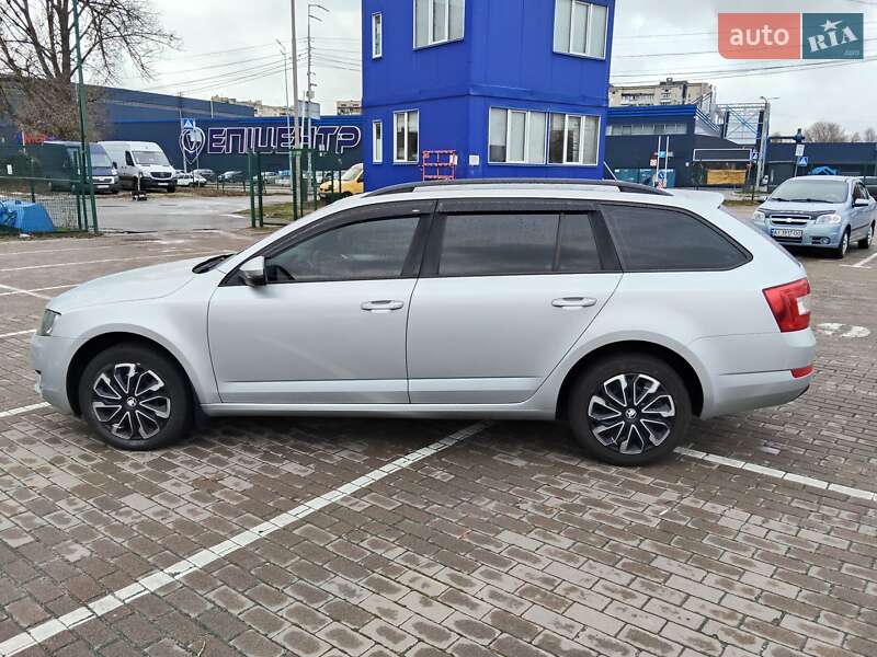 Универсал Skoda Octavia 2016 в Киеве