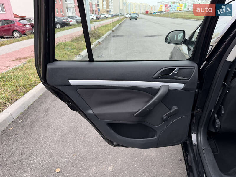 Універсал Skoda Octavia 2009 в Вінниці