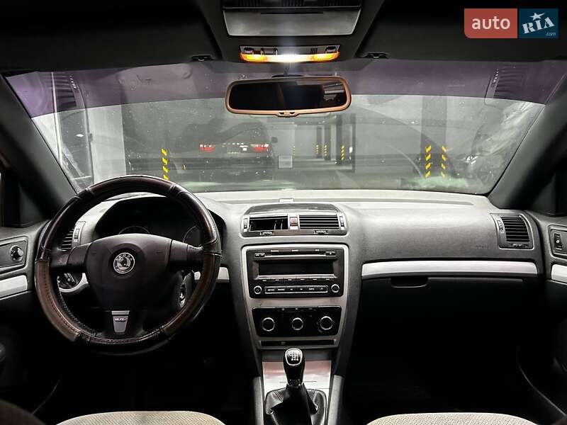 Лифтбек Skoda Octavia 2011 в Черновцах