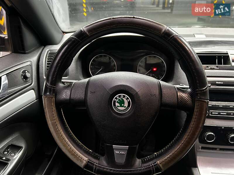 Лифтбек Skoda Octavia 2011 в Черновцах