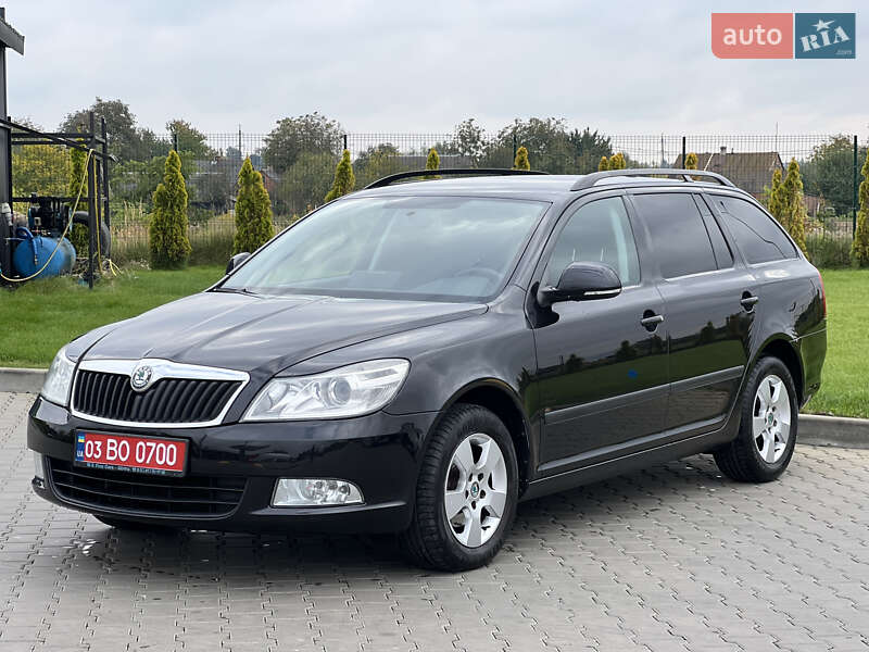 Универсал Skoda Octavia 2013 в Луцке фото 12 Универсал Skoda Octavia 2013 в Луцке