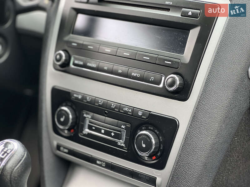 Универсал Skoda Octavia 2013 в Луцке фото 32 Универсал Skoda Octavia 2013 в Луцке