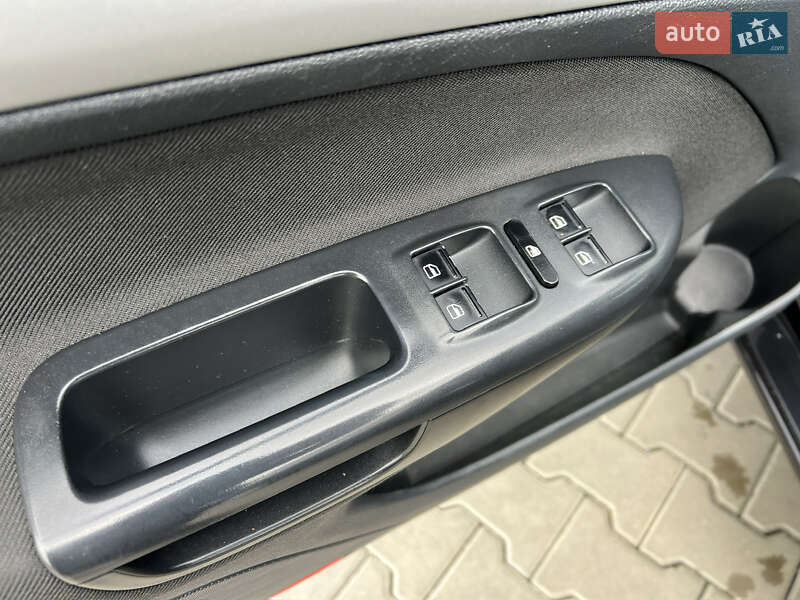 Универсал Skoda Octavia 2013 в Луцке фото 45 Универсал Skoda Octavia 2013 в Луцке