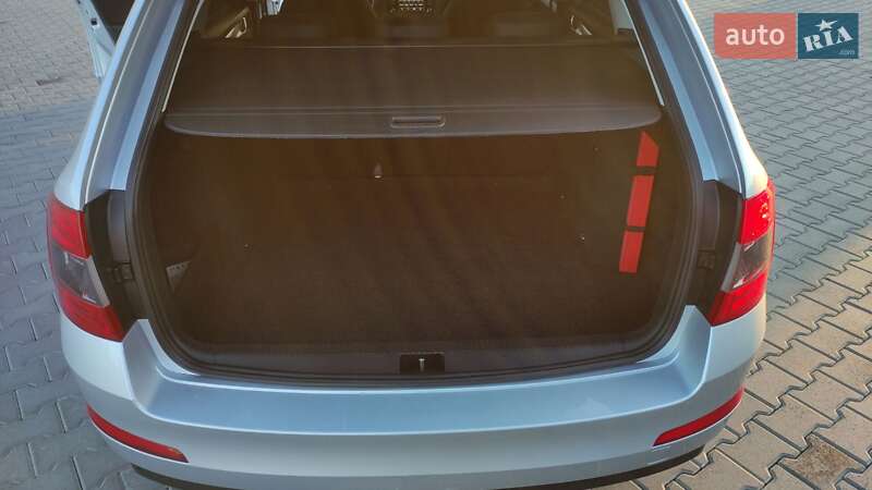 Универсал Skoda Octavia 2016 в Черновцах