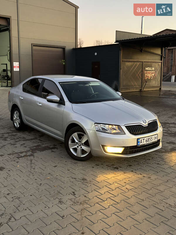 Ліфтбек Skoda Octavia 2013 в Чернівцях фото 3 Ліфтбек Skoda Octavia 2013 в Чернівцях