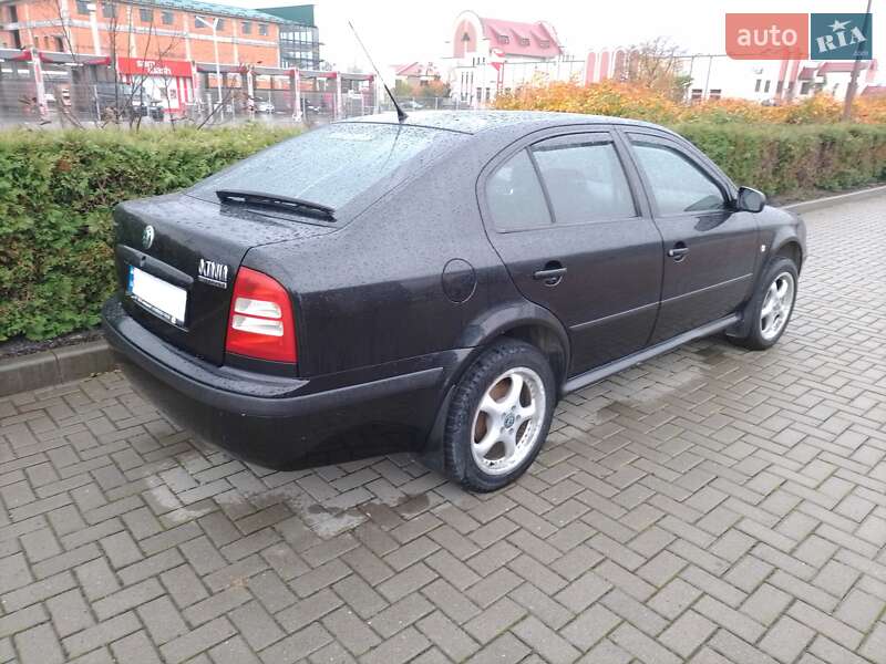 Лифтбек Skoda Octavia 2005 в Хусте