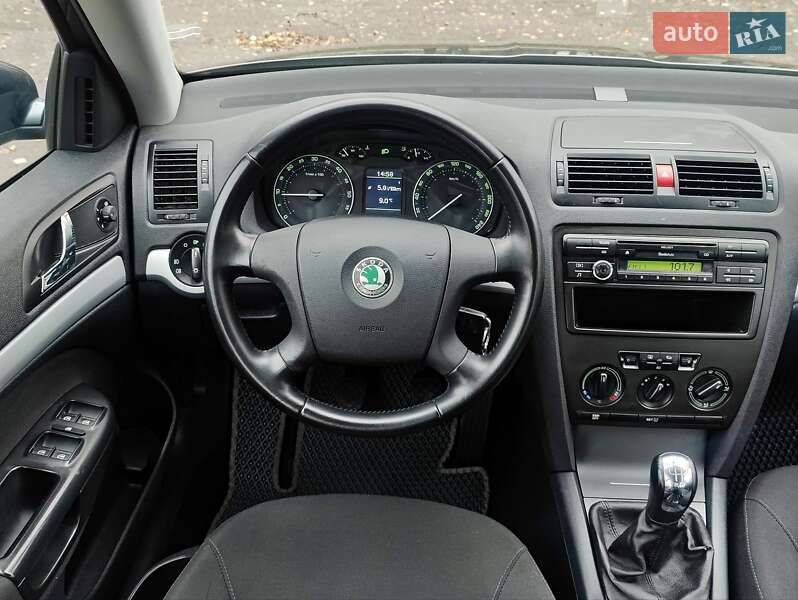 Універсал Skoda Octavia 2008 в Житомирі