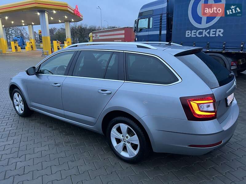 Универсал Skoda Octavia 2018 в Луцке