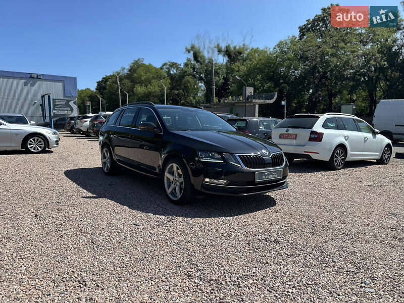 Универсал Skoda Octavia 2018 в Ровно