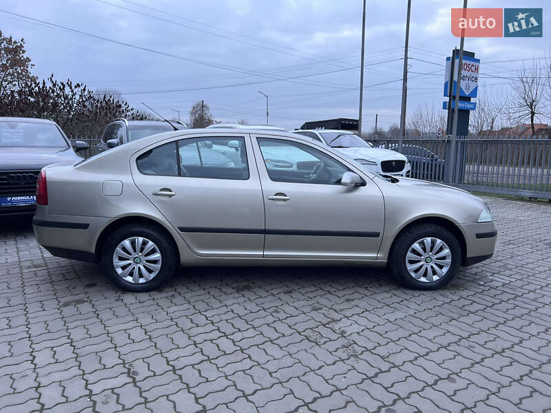 Лифтбек Skoda Octavia 2005 в Нововолынске фото 4 Лифтбек Skoda Octavia 2005 в Нововолынске