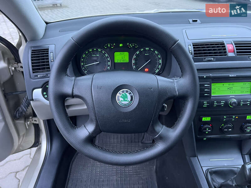 Лифтбек Skoda Octavia 2005 в Нововолынске фото 14 Лифтбек Skoda Octavia 2005 в Нововолынске