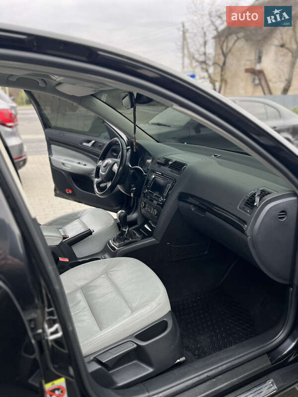 Лифтбек Skoda Octavia 2010 в Ужгороде фото 5 Лифтбек Skoda Octavia 2010 в Ужгороде