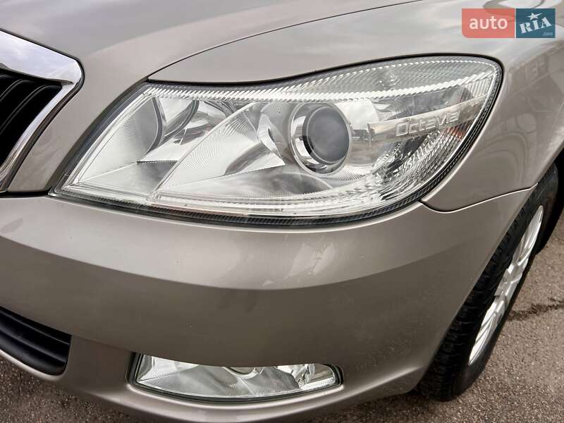 Лифтбек Skoda Octavia 2010 в Киеве фото 22 Лифтбек Skoda Octavia 2010 в Киеве