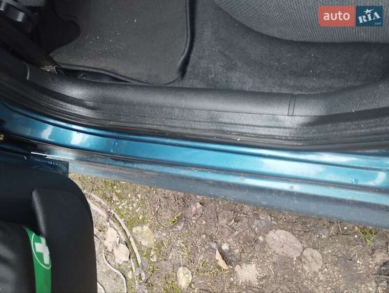 Универсал Skoda Octavia 2003 в Чернигове